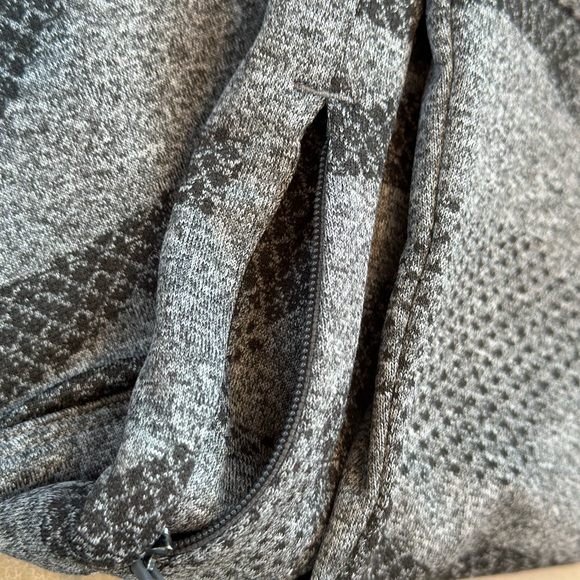 Mondetta Women’s Utility Leggings Camo High Waisted Light Grey Size S. NWT - Picture 9 of 9